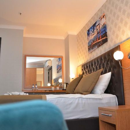 Grand Lark Hotel Adalar Kültér fotó