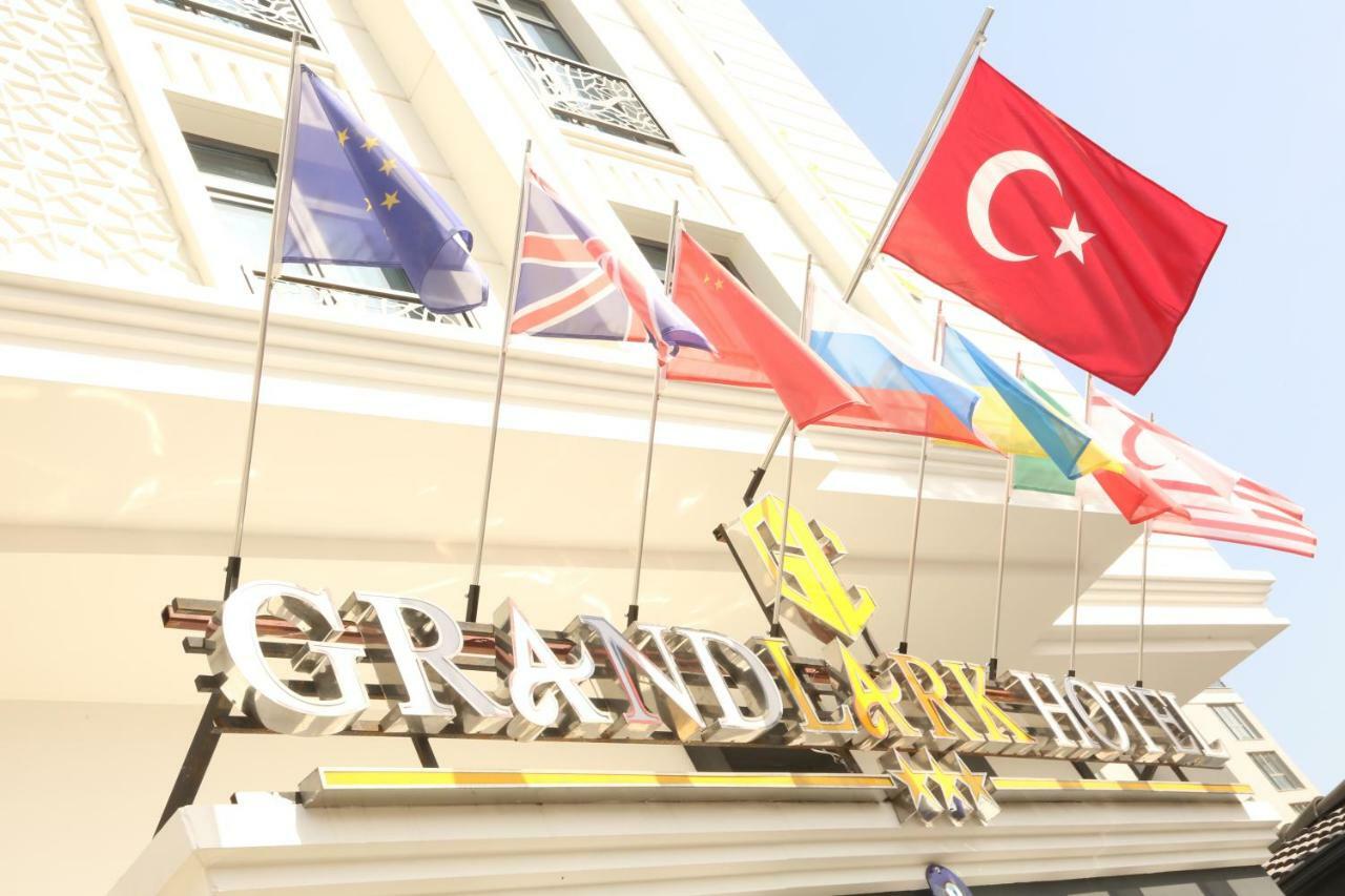 Grand Lark Hotel Adalar Kültér fotó