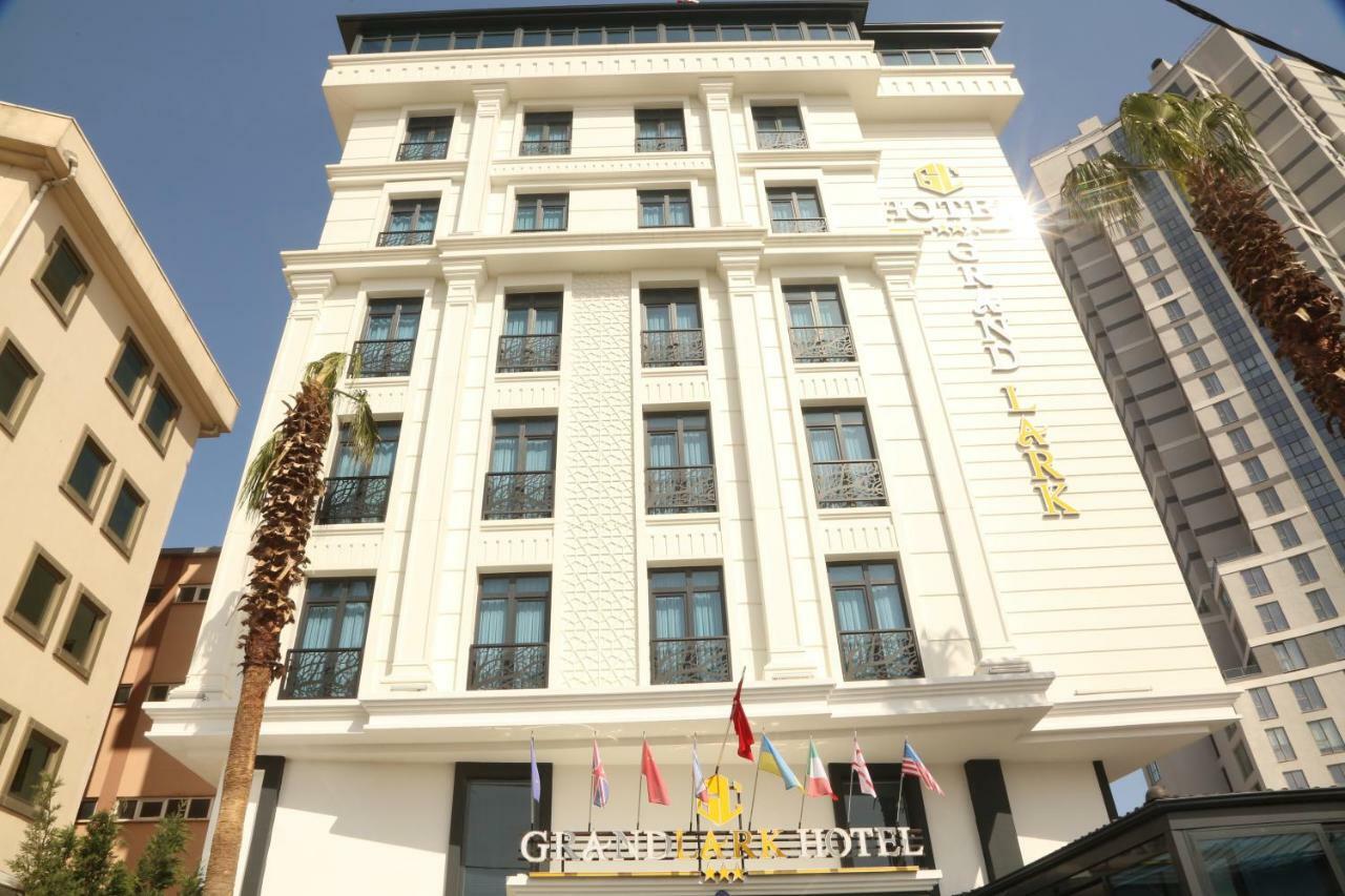 Grand Lark Hotel Adalar Kültér fotó